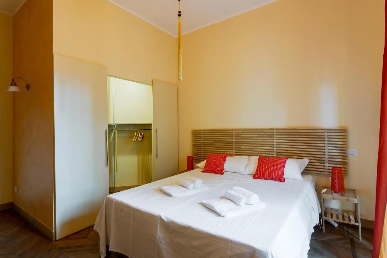 A Retreat In The Heart Of Milan I Via Sapeto Apartment